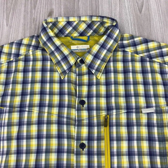 Columbia Omni-Shade Sun Protection Button Shirt‎ Men's Size: Large Plaid S/S - Picture 1 of 5